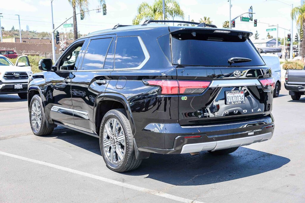 Certified 2025 Toyota Sequoia Capstone AWD/4WD image 26