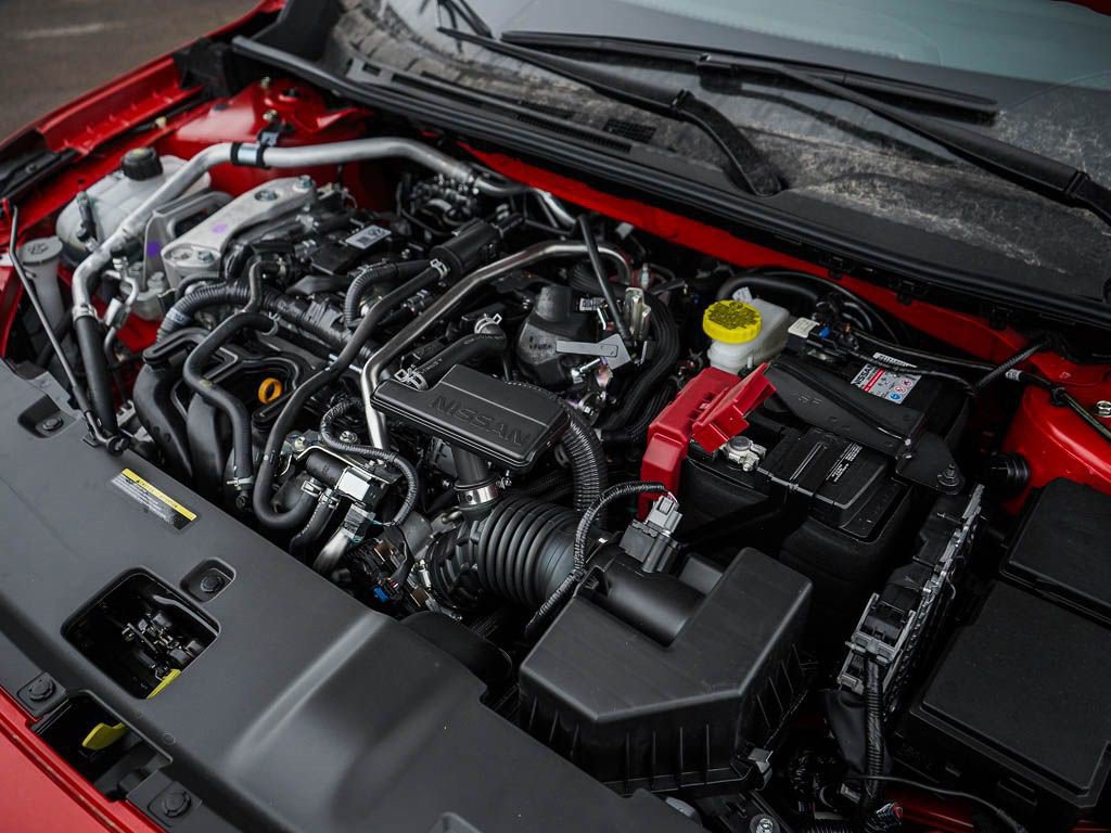 New 2026 Nissan Sentra SR w/ SR Premium Package FWD image 7