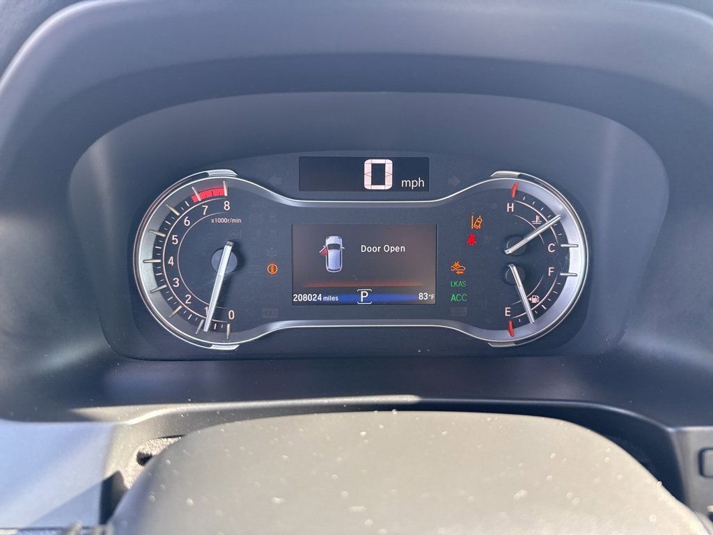 Used 2016 Honda Pilot Touring image 36