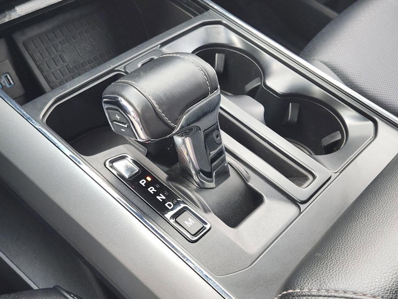 Used 2022 Ford F150 Lariat w/ Equipment Group 502A High image 19