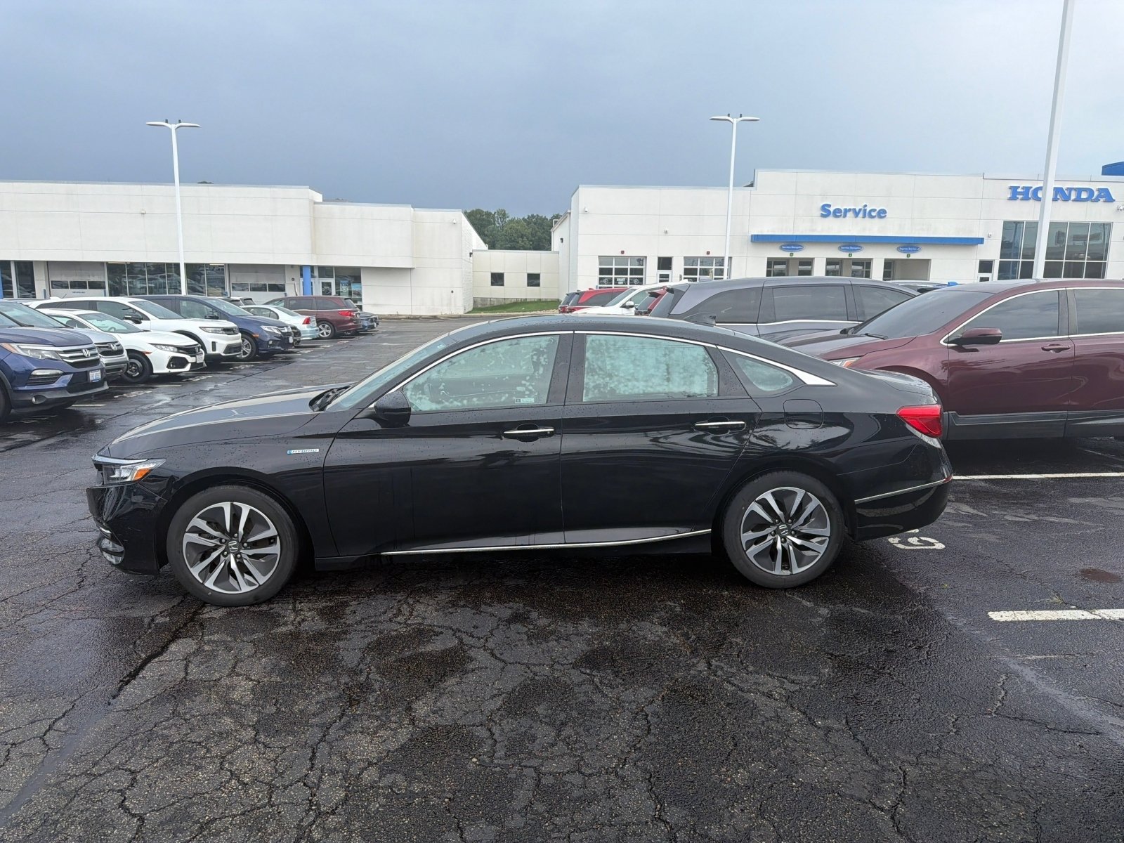 Used 2019 Honda Accord Touring image 11