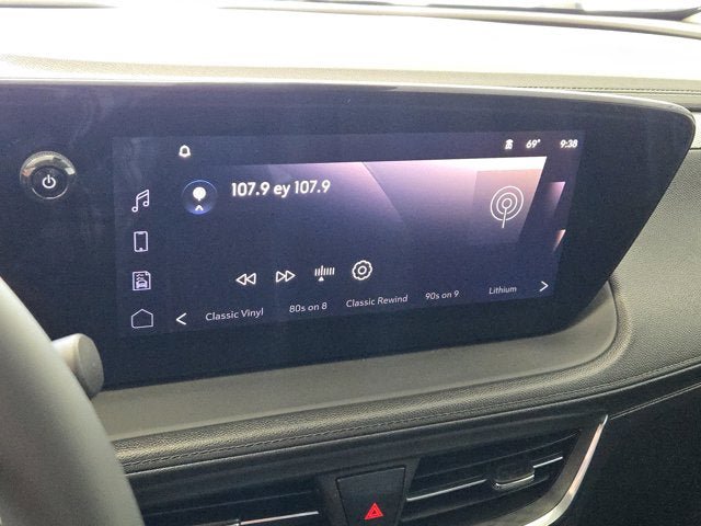 Used 2024 Buick Encore GX Preferred FWD image 23