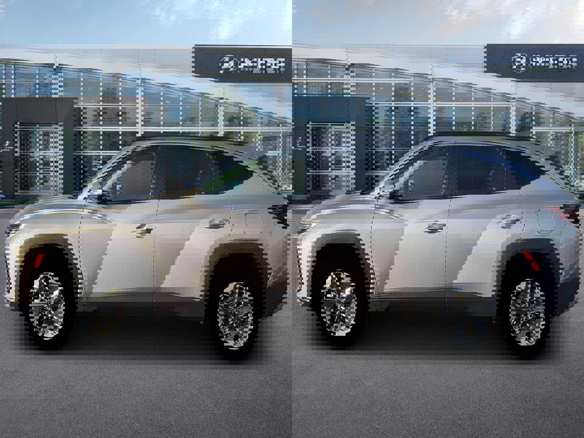 New 2026 Hyundai Tucson SEL image 3