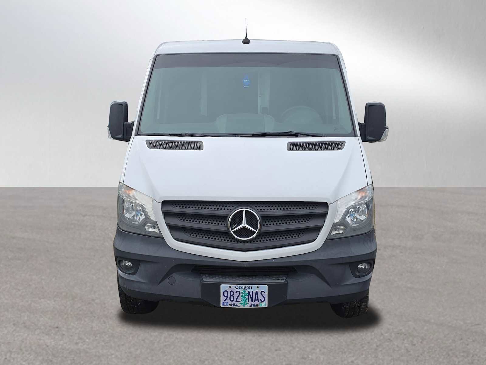 Used 2018 Mercedes-Benz Sprinter 2500 image 5