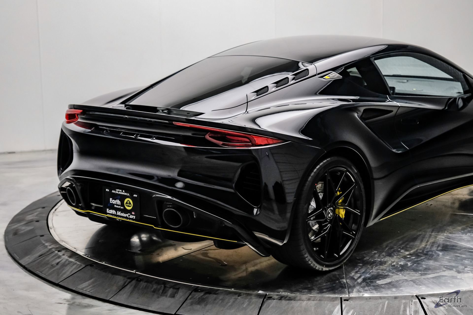New 2026 Lotus Emira SE image 20