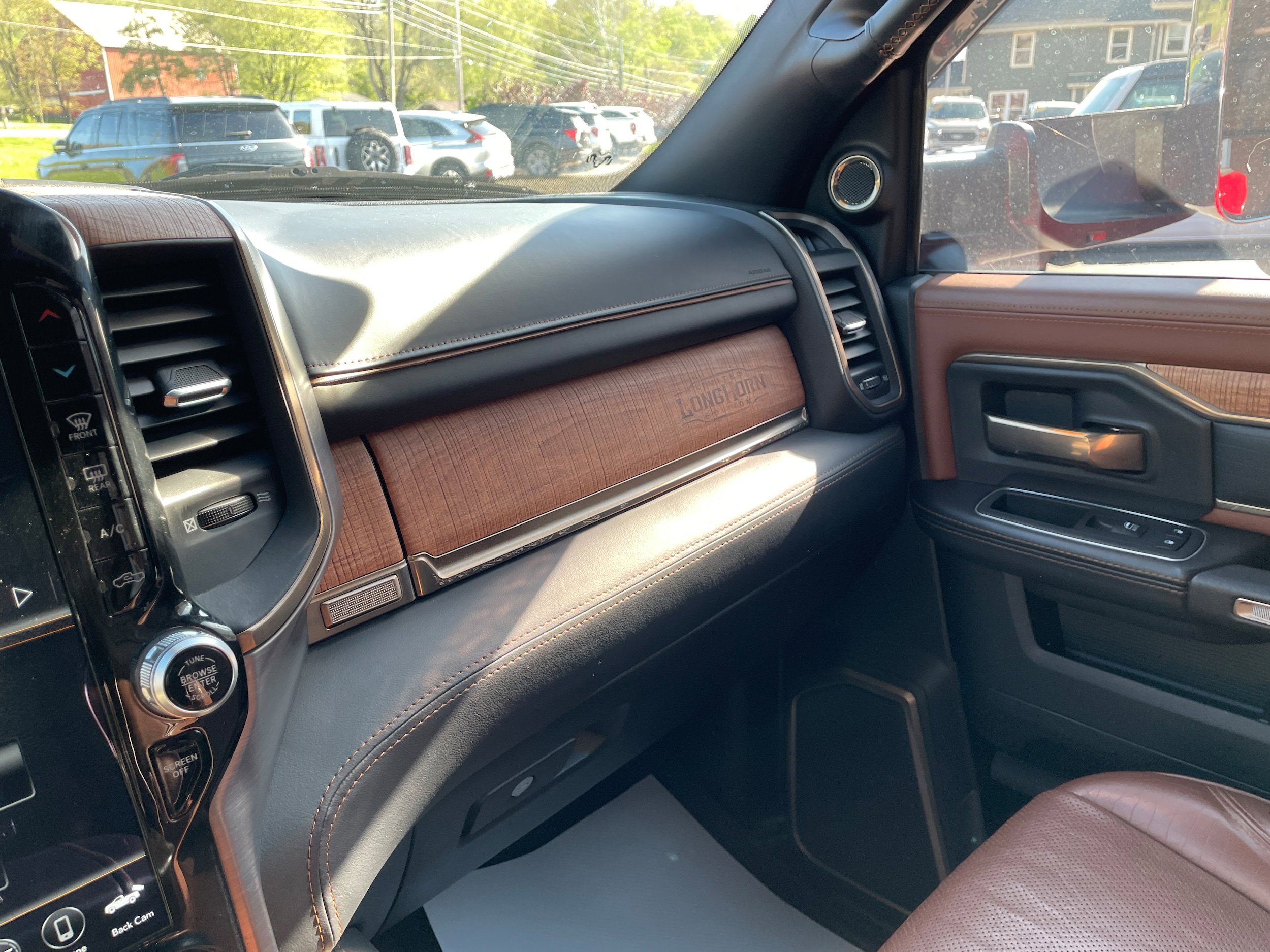 Used 2021 RAM 3500 Limited AWD/4WD image 28