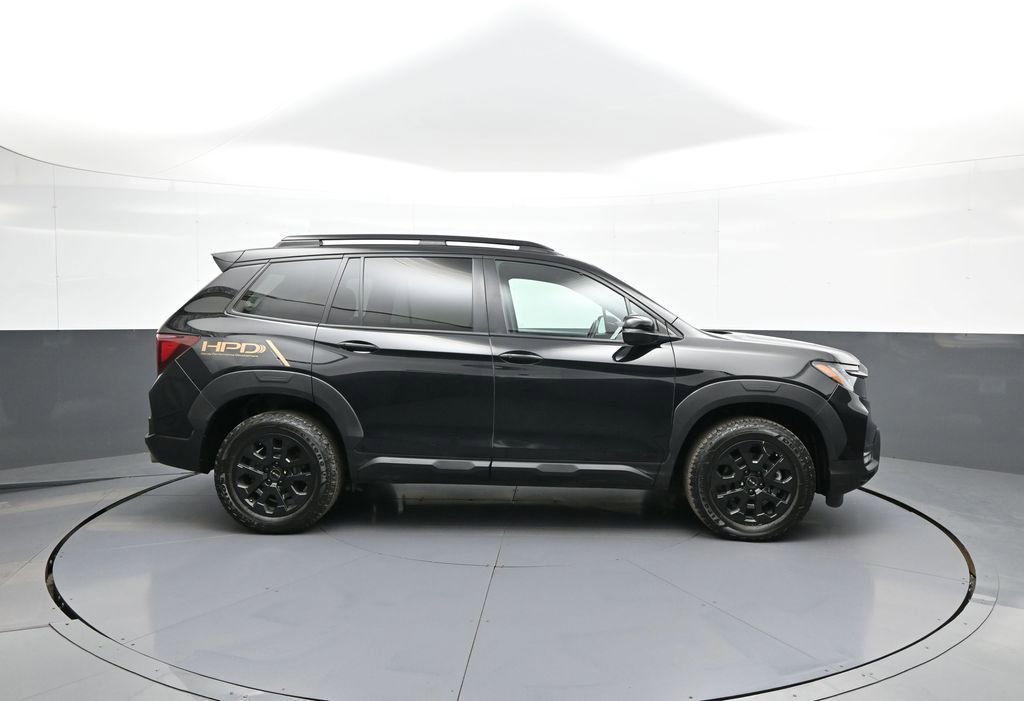 Certified 2023 Honda Passport TrailSport image 5