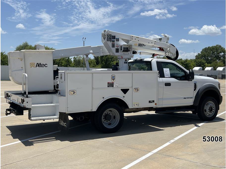 Used 2019 Ford F550 4x4 Regular Cab Super Duty w/ Snow Plow Prep Package image 2