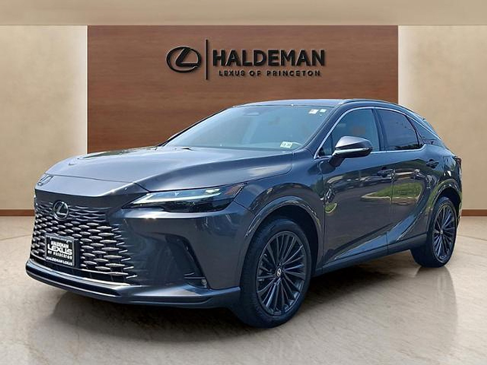 Used 2026 Lexus RX 350h AWD/4WD image 3