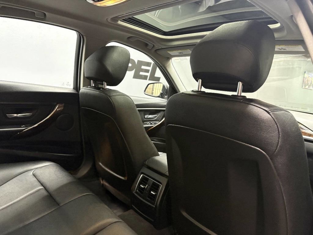 Used 2016 BMW 320i xDrive Sedan image 52