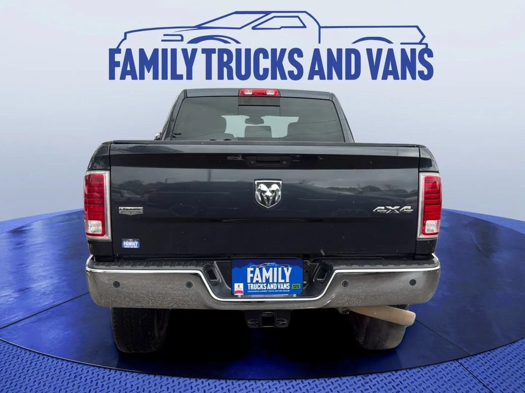 Used 2014 RAM 2500 Laramie w/ Convenience Group AWD/4WD image 4