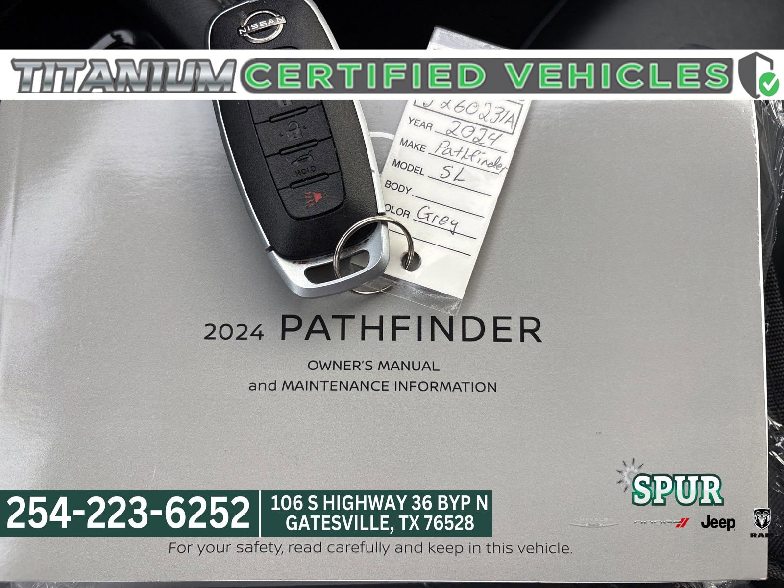 Used 2024 Nissan Pathfinder SL w/ SL Premium Package image 24