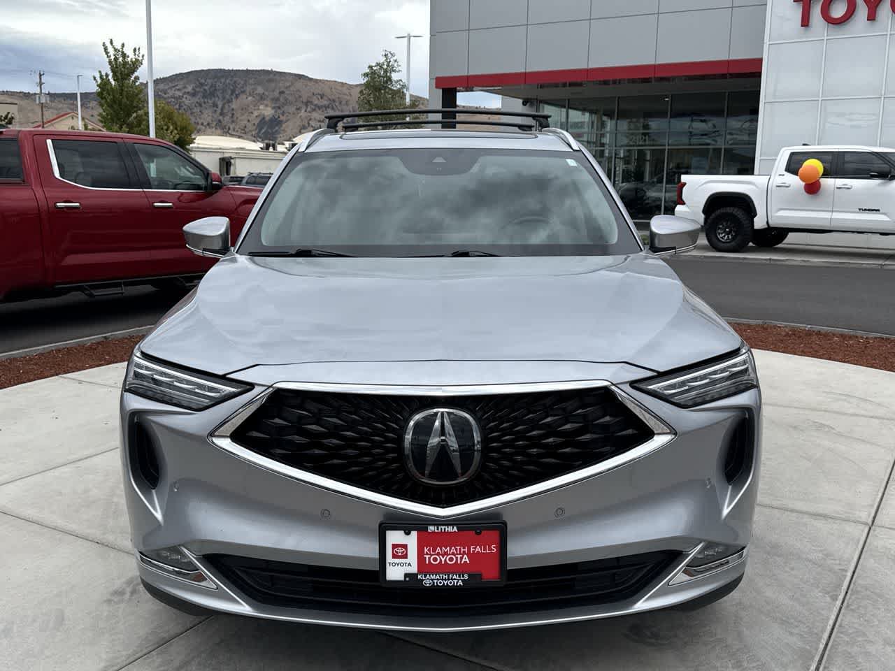 Used 2023 Acura MDX w/ Advance Package AWD/4WD image 3