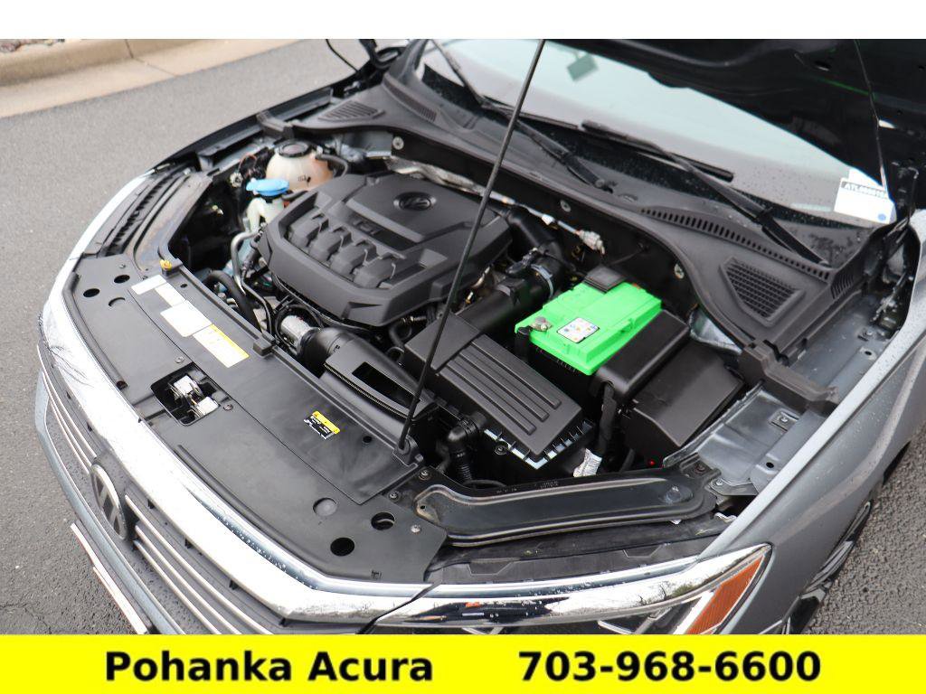 Used 2021 Volkswagen Passat 2.0T SE image 30