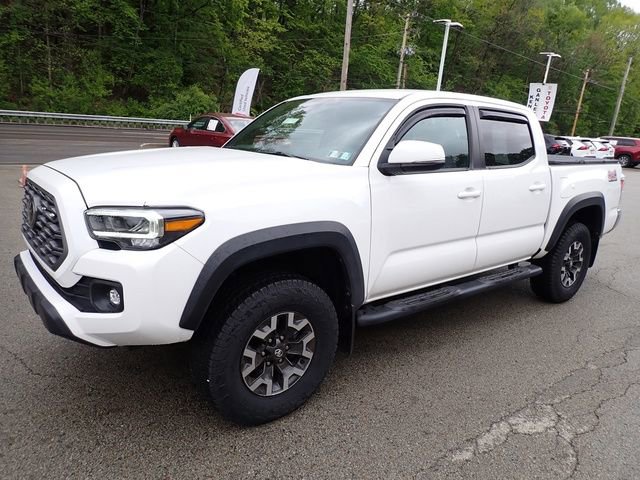 Certified 2023 Toyota Tacoma TRD Off-Road AWD/4WD image 7