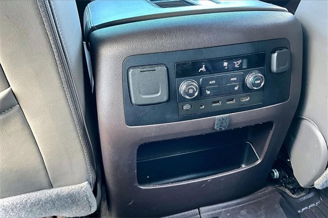 Used 2018 GMC Yukon Denali w/ Open Road Package image 10