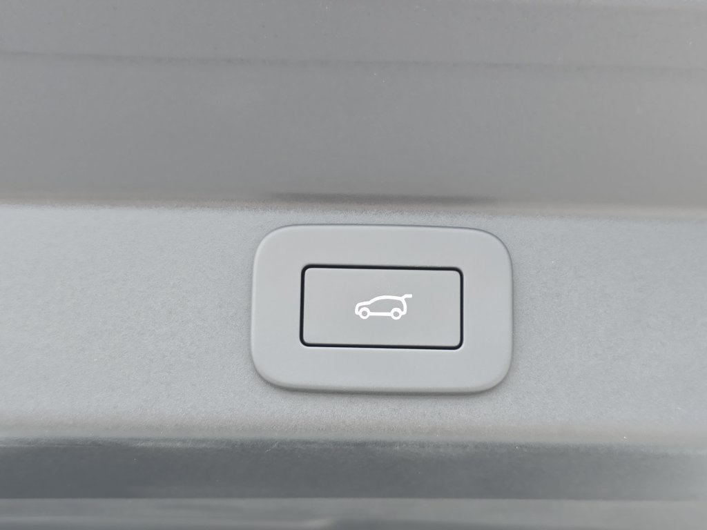 New 2027 Land Rover Range Rover Sport Dynamic SE AWD/4WD image 13
