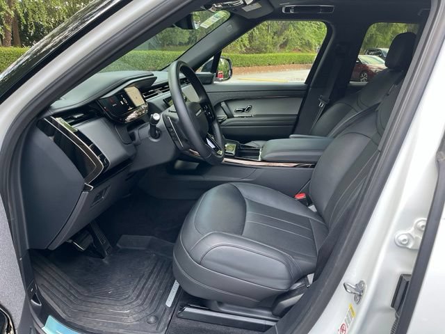 Certified 2025 Land Rover Range Rover Sport Dynamic SE AWD/4WD image 5