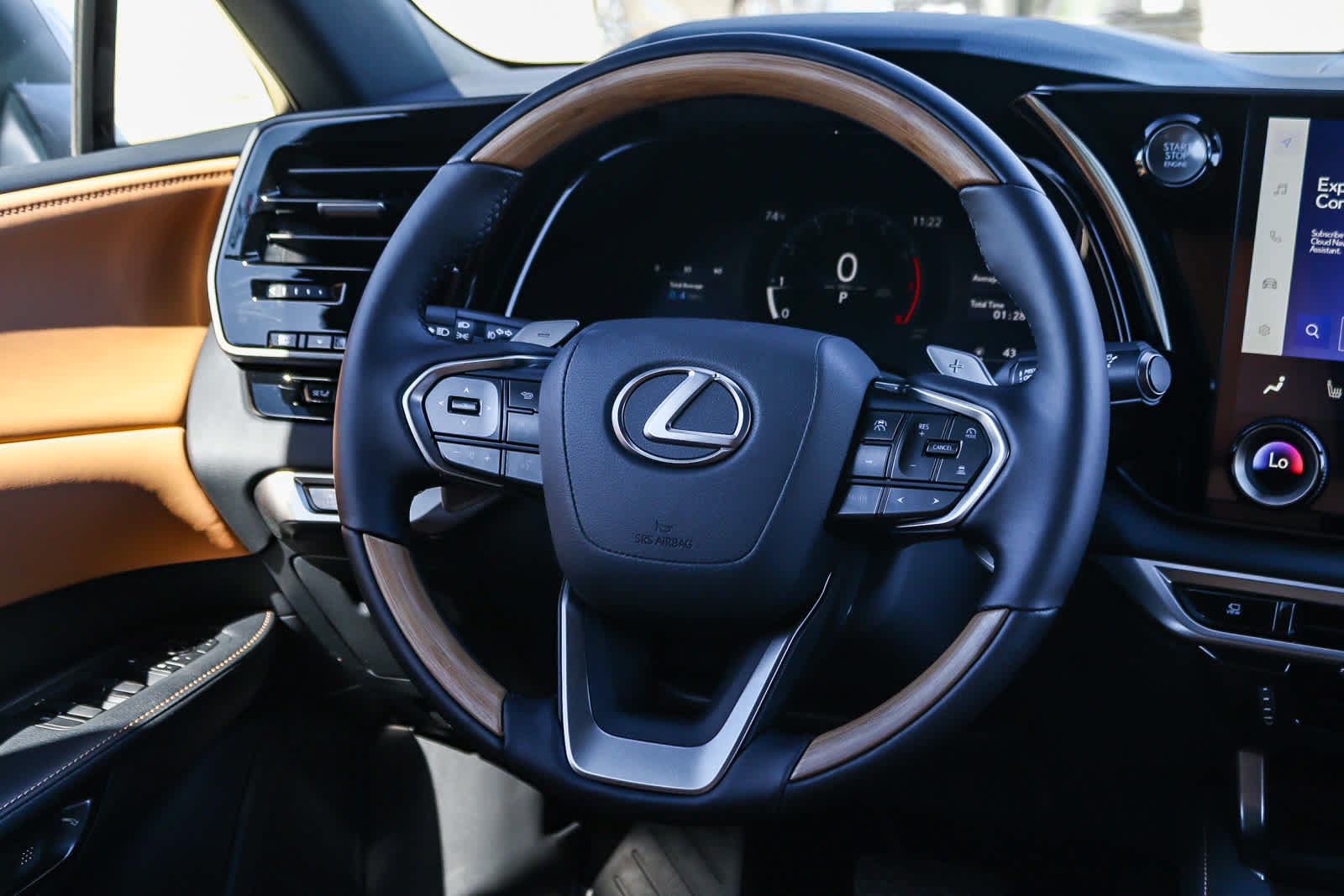 New 2026 Lexus RX 350 Premium w/ Accessory Package (Z1) FWD image 18