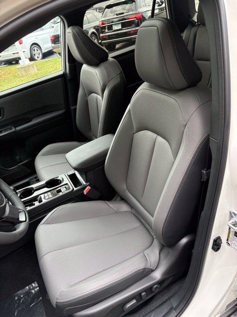 New 2026 Subaru Outback Limited AWD/4WD image 13