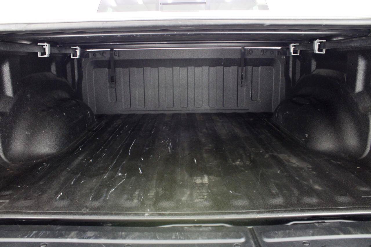 Used 2019 RAM 1500 Limited w/ Advanced Safety Group AWD/4WD image 32