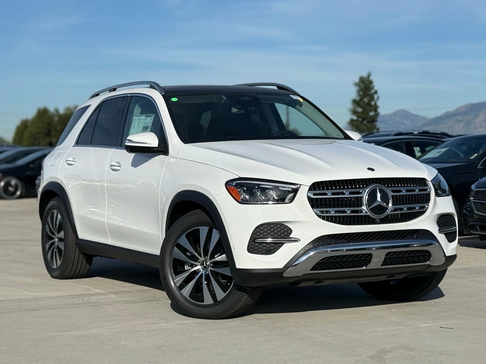 New 2026 Mercedes-Benz GLE 350 4MATIC image 2