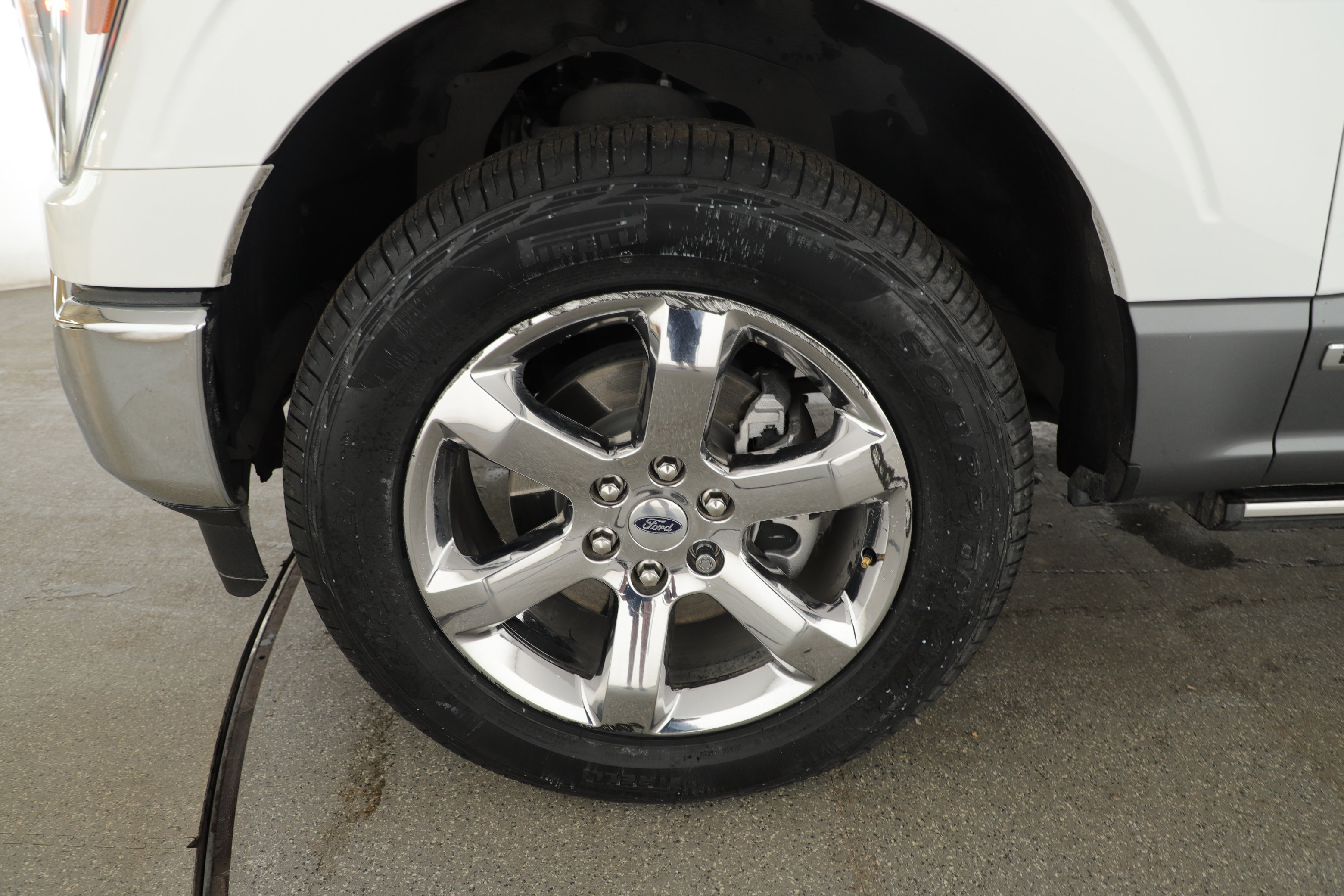 Used 2023 Ford F150 Lariat w/ Equipment Group 502A High AWD/4WD image 7