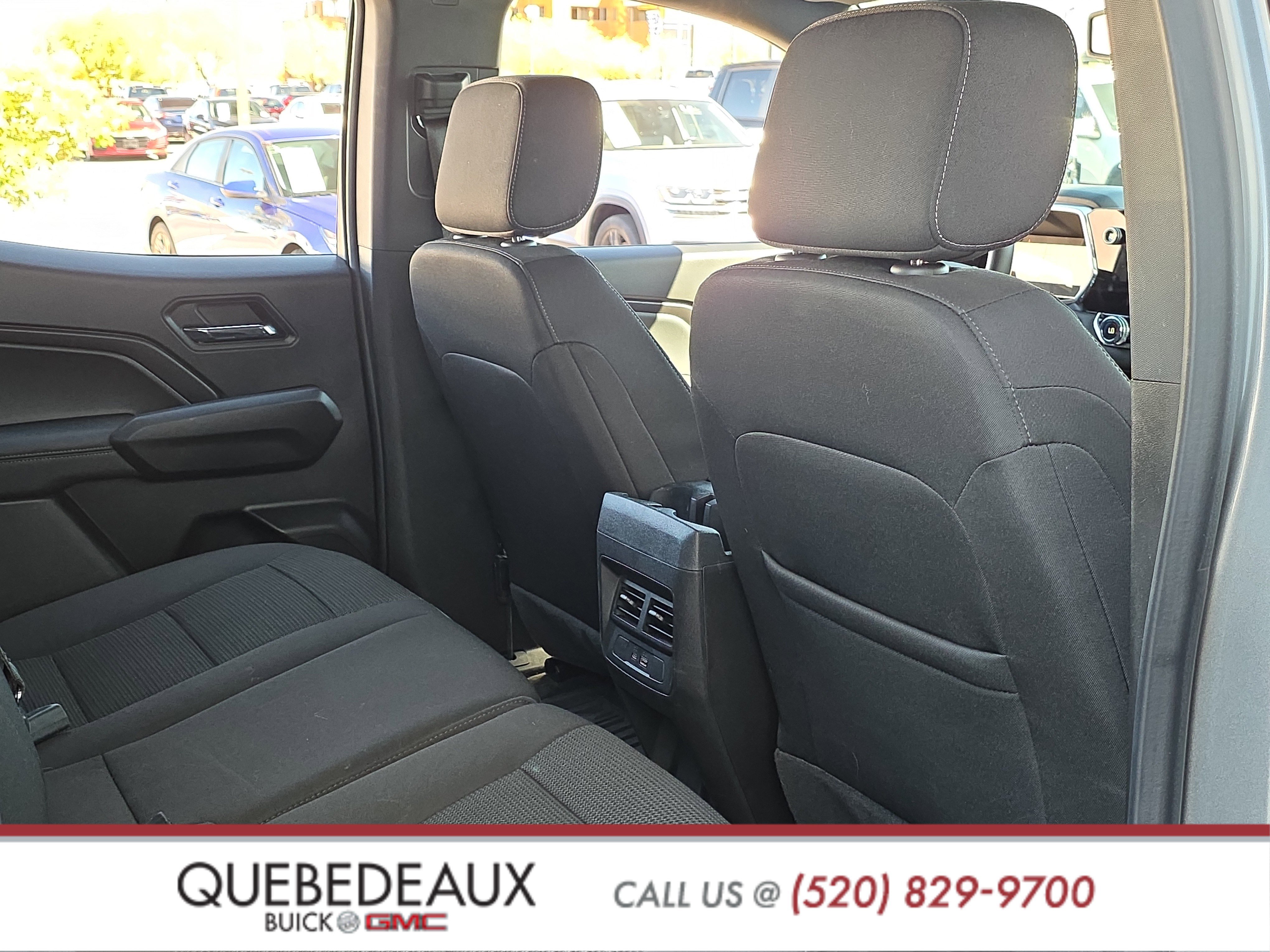 Used 2024 GMC Canyon Elevation w/ Convenience Package image 30