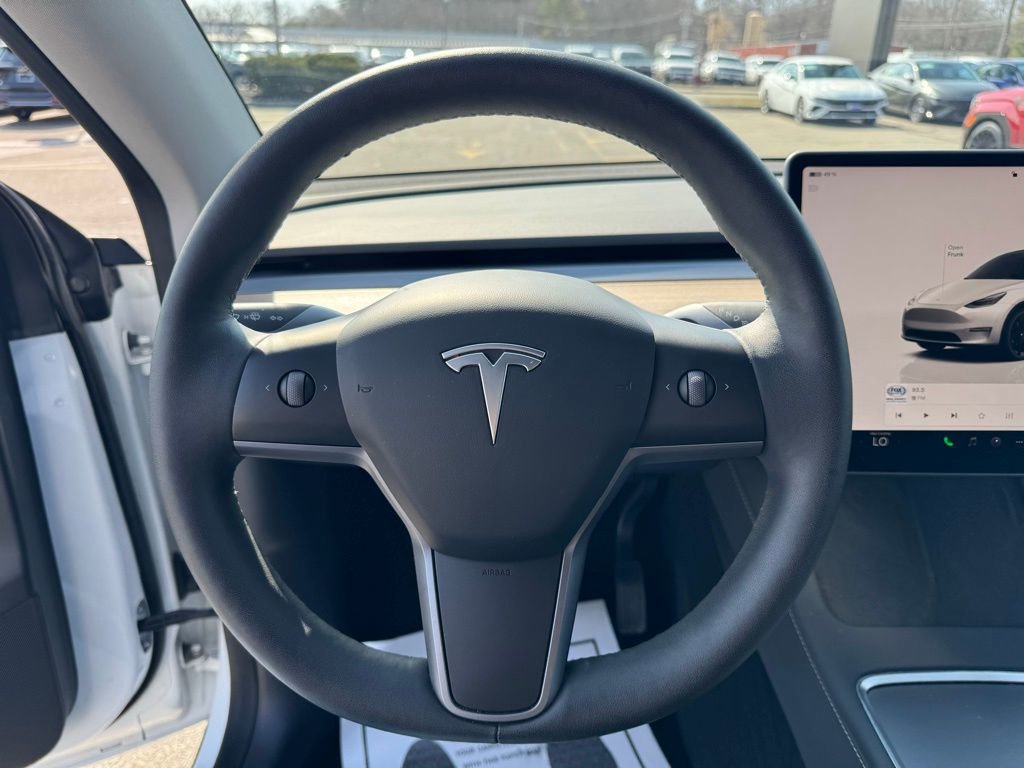 Used 2023 Tesla Model Y Long Range image 21