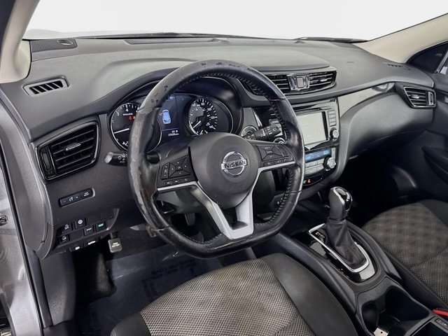 Certified 2022 Nissan Rogue Sport SV image 10