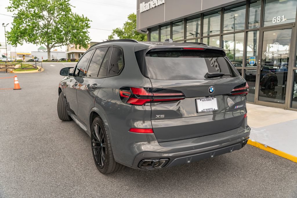 Used 2025 BMW X5 M60i AWD/4WD image 4