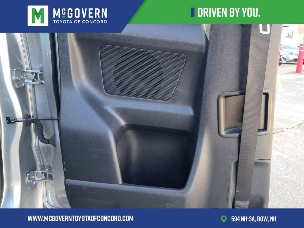 Used 2023 Toyota Tacoma SR5 RWD image 15