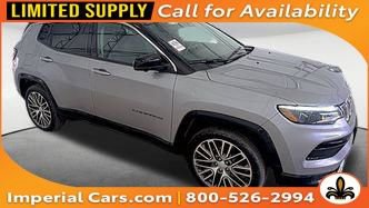 Used 2022 Jeep Compass Limited w/ Elite Group image 1