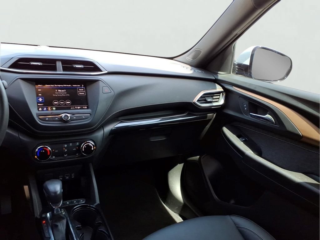 Certified 2023 Chevrolet TrailBlazer ACTIV FWD image 24