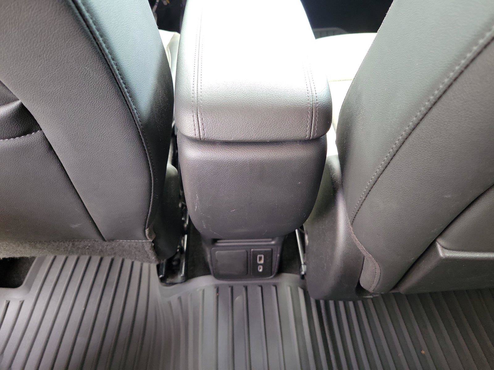 Used 2023 Buick Encore GX Preferred w/ Cold Weather Comfort Package AWD/4WD image 10