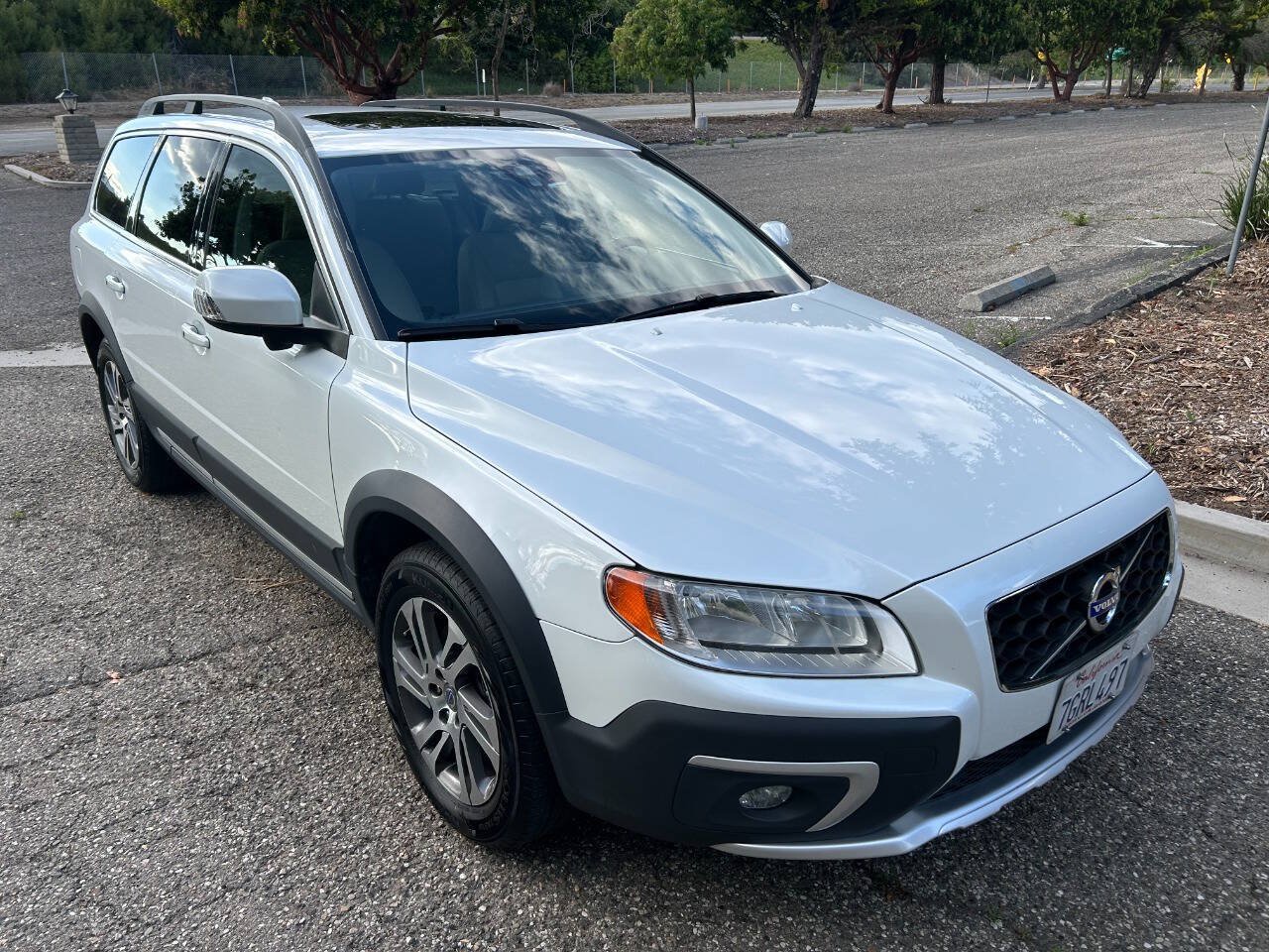 Used 2014 Volvo XC70 3.2 FWD image 10