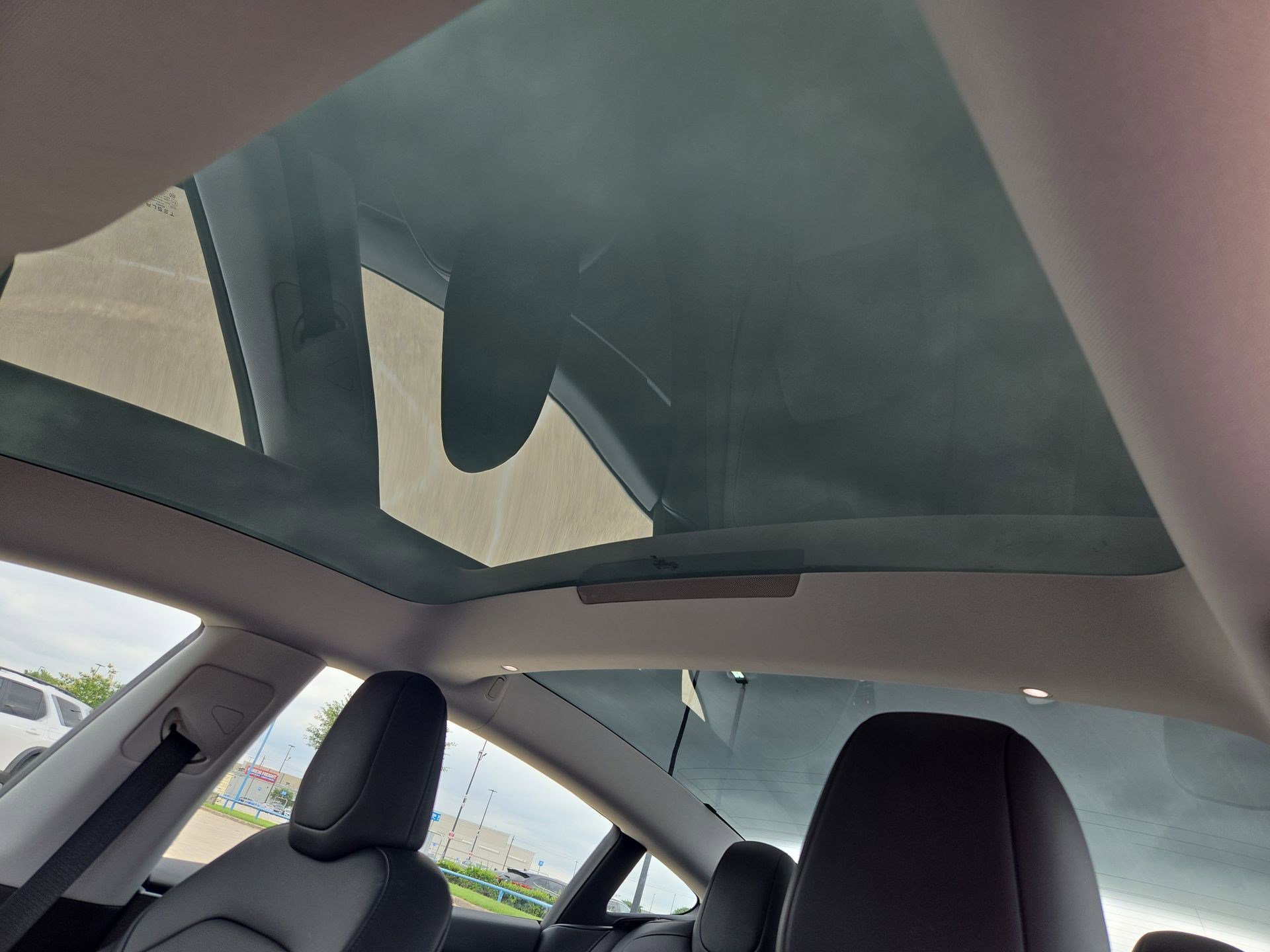 Used 2024 Tesla Model 3 Standard Range RWD image 16