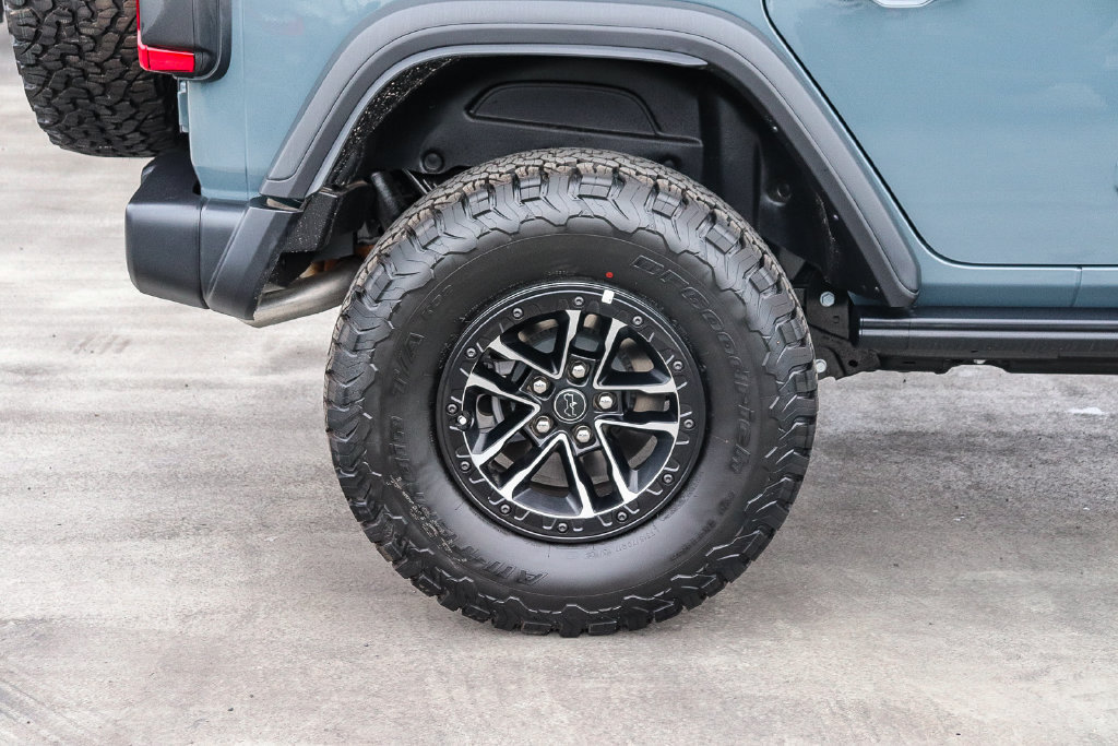 New 2026 Jeep Wrangler Unlimited Sport AWD/4WD image 12