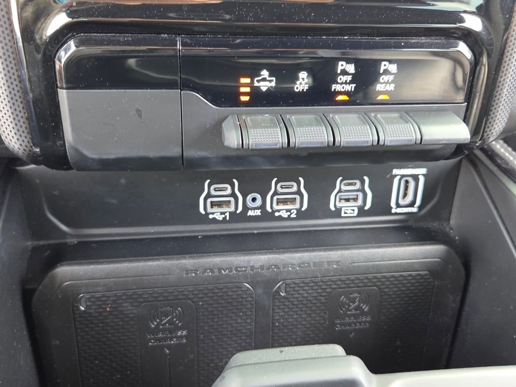 Used 2025 RAM 1500 Limited AWD/4WD image 20