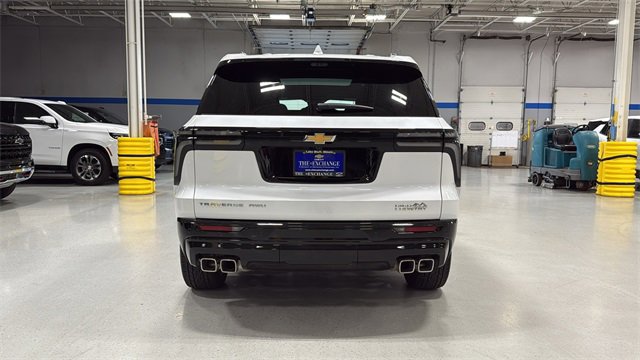 Used 2025 Chevrolet Traverse High Country image 5