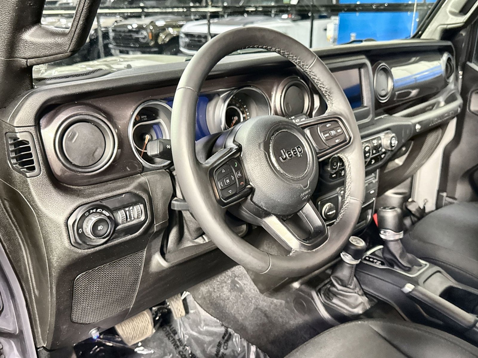 Used 2019 Jeep Wrangler Unlimited Sport image 18