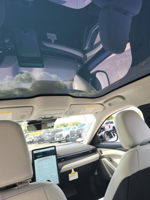 New 2025 Ford Mustang Mach-E Premium image 29