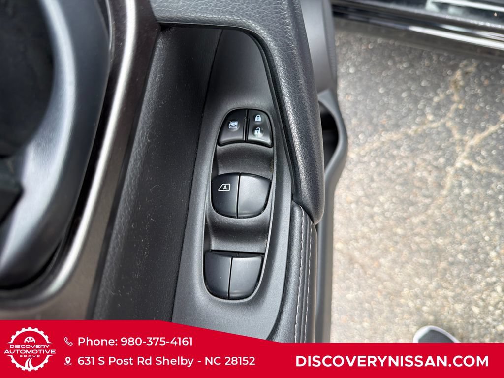 Certified 2020 Nissan Rogue Sport S w/ Appearance Package AWD/4WD image 12