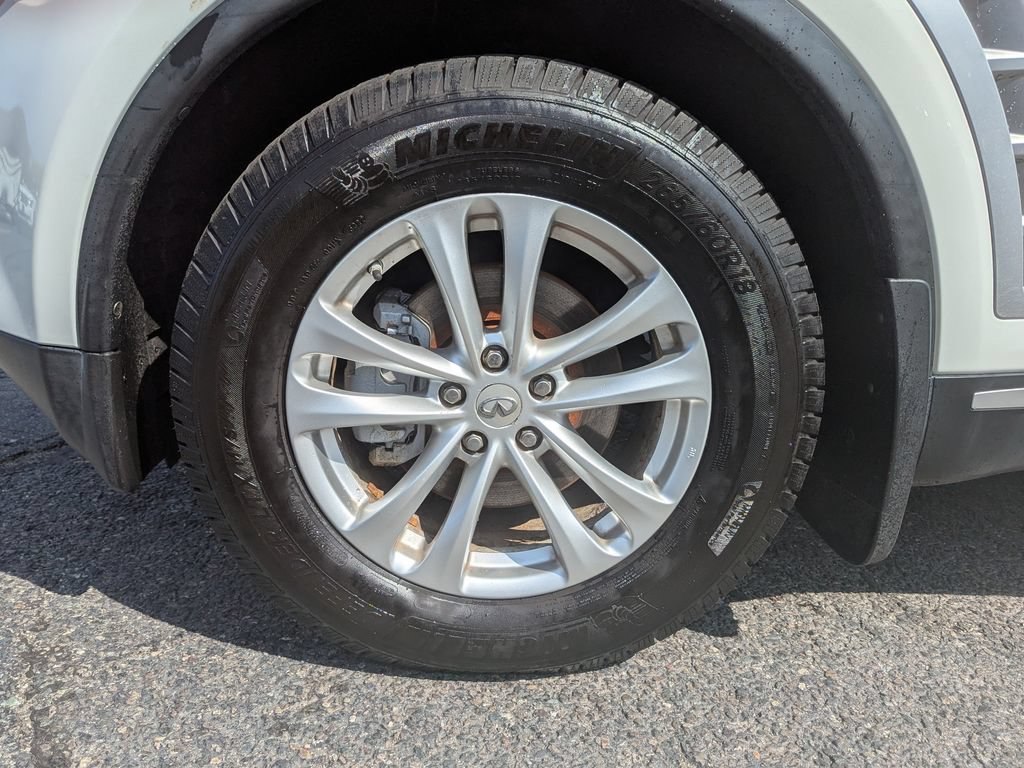 Used 2010 INFINITI FX35 AWD w/ Navigation Pkg image 46