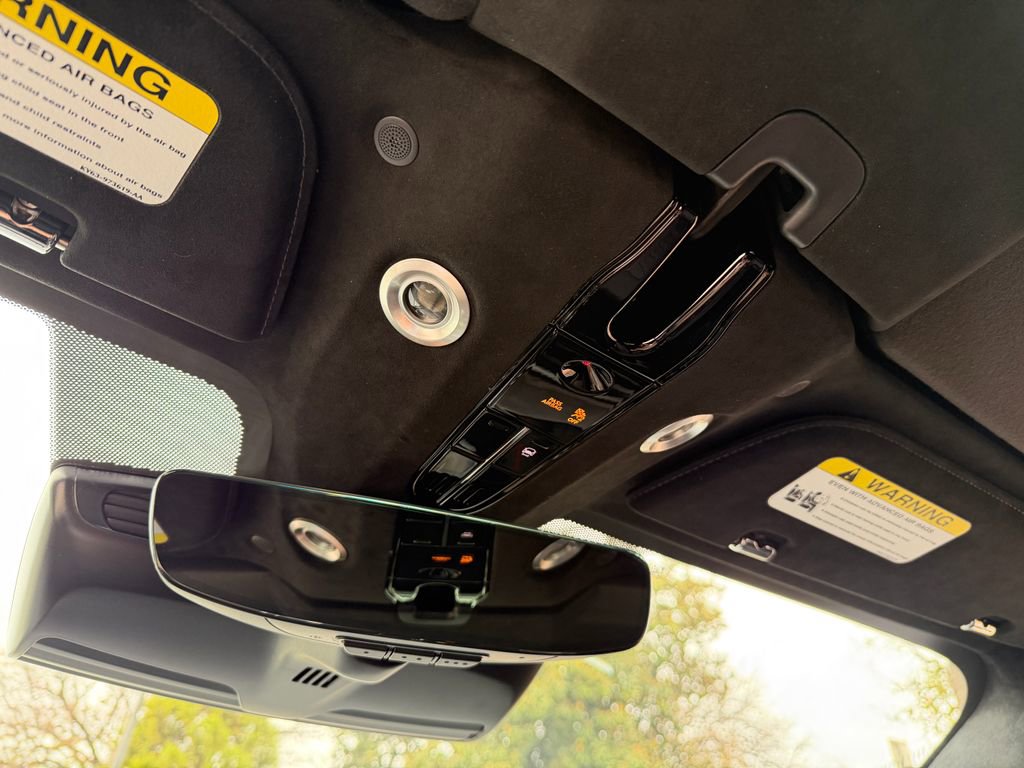 New 2026 Aston Martin V8 Vantage S image 36