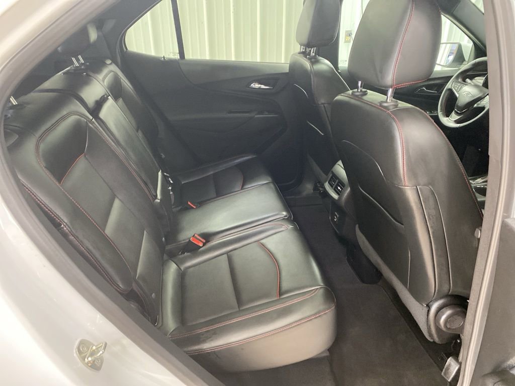 Used 2023 Chevrolet Equinox RS w/ RS Leather Package image 18
