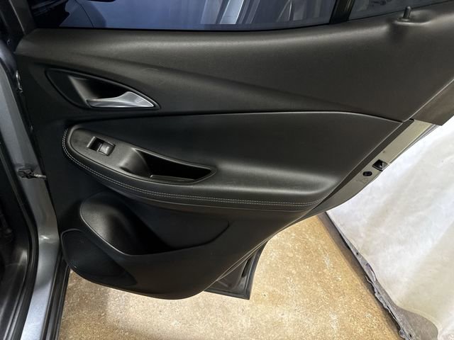 Used 2021 Buick Encore GX Preferred w/ Cold Weather Comfort Package FWD image 24