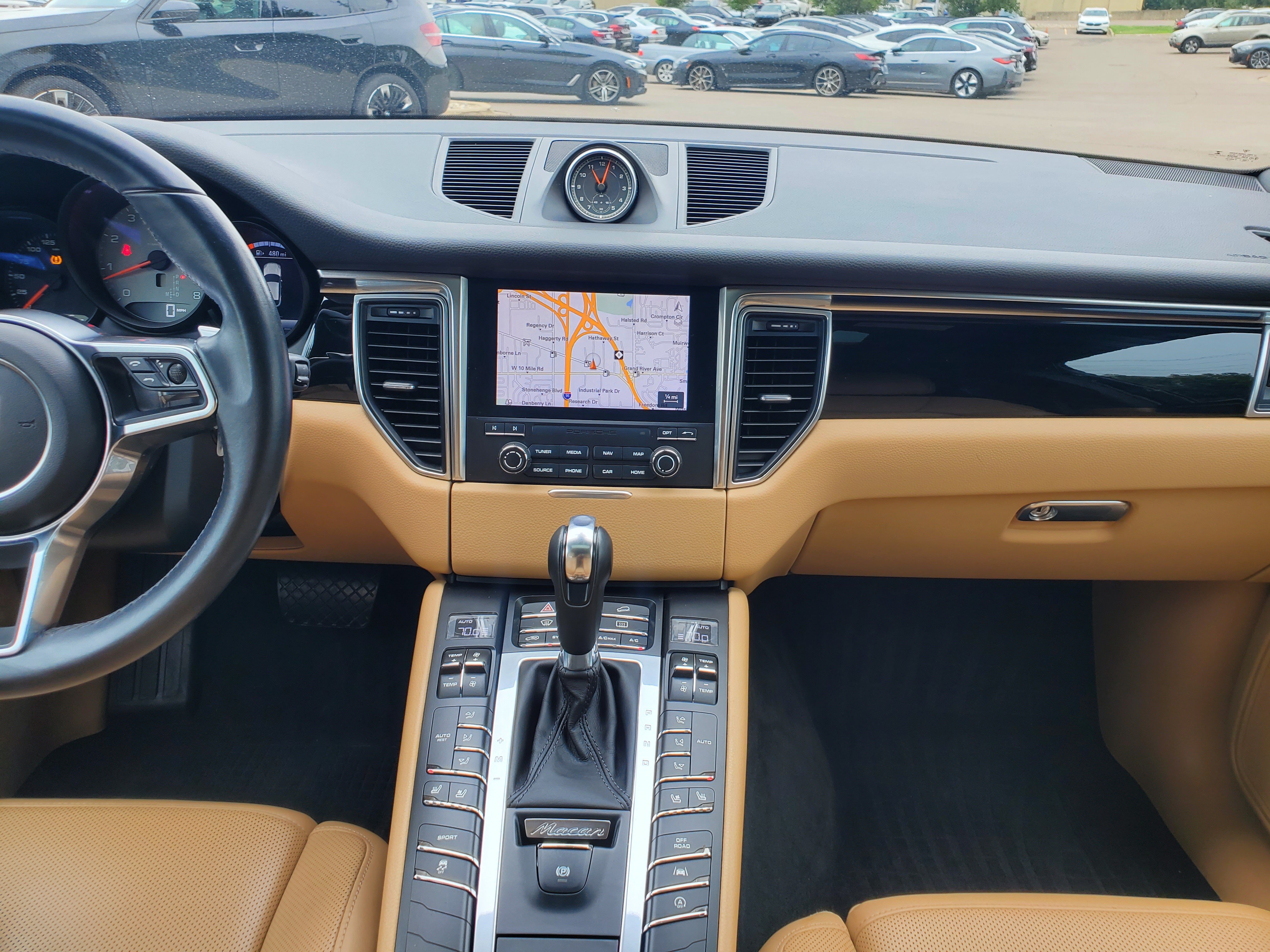 Used 2018 Porsche Macan S AWD/4WD image 31