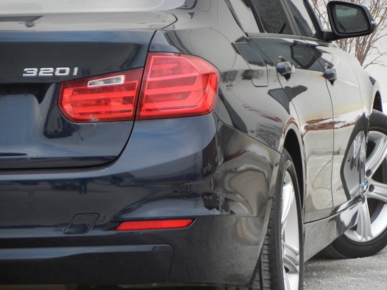 Used 2014 BMW 320i Sedan RWD image 17