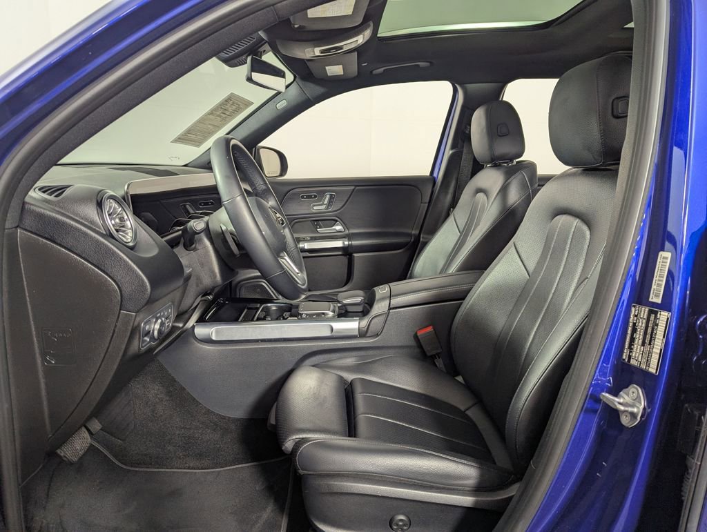 Used 2021 Mercedes-Benz GLB 250 image 4